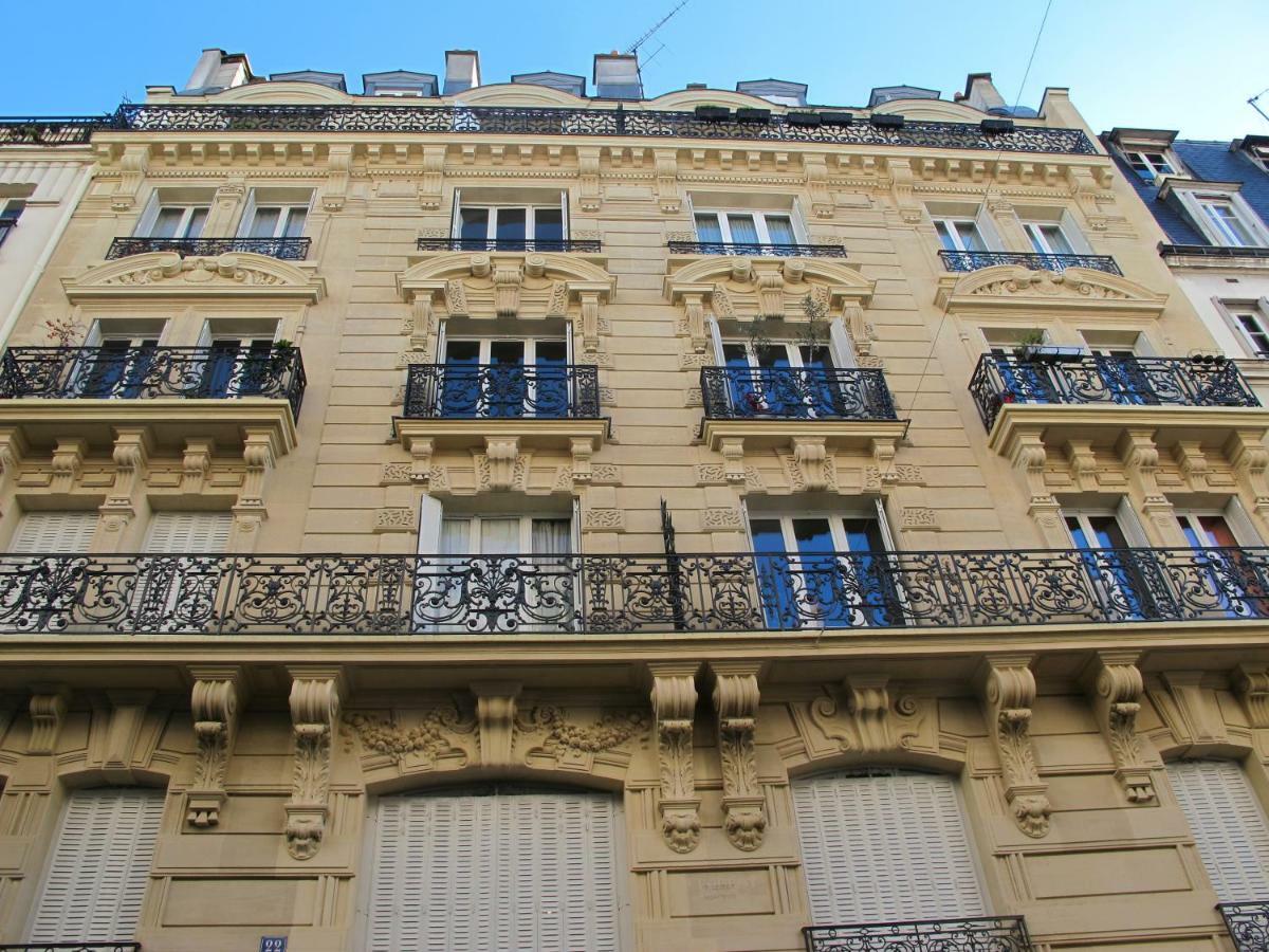 Large & Bright Apartment, Paris, Montmartre-opera, Picturesque Rue Des Martyrs Hotel Paris